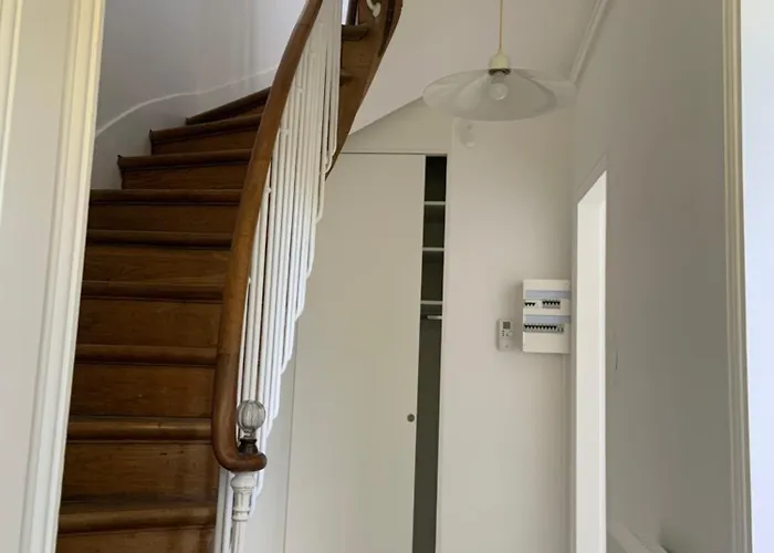 Petite Maison * Châtenay